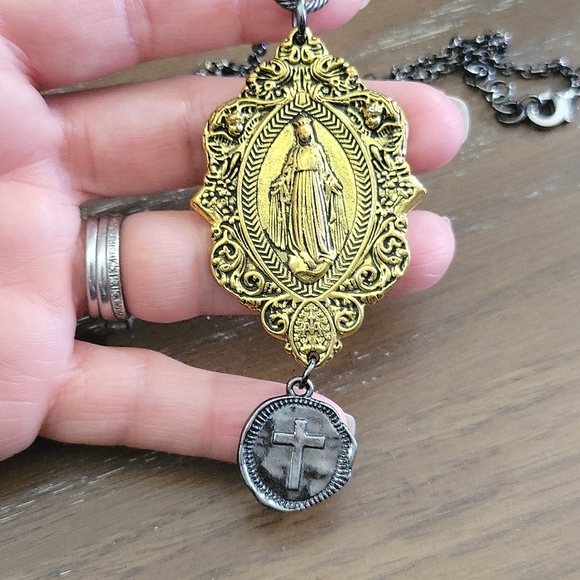 Beautiful Handmade Virgin Mary Religious Charm Necklace in Gold and Gunmetal - Picture 11 of 11
